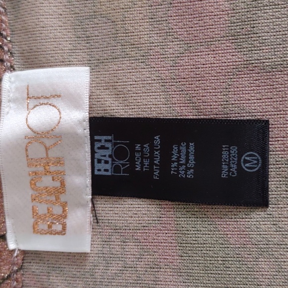 Beach Riot Size Medium Glitter Floral Wrap Swim Cover - Picture 3 of 12